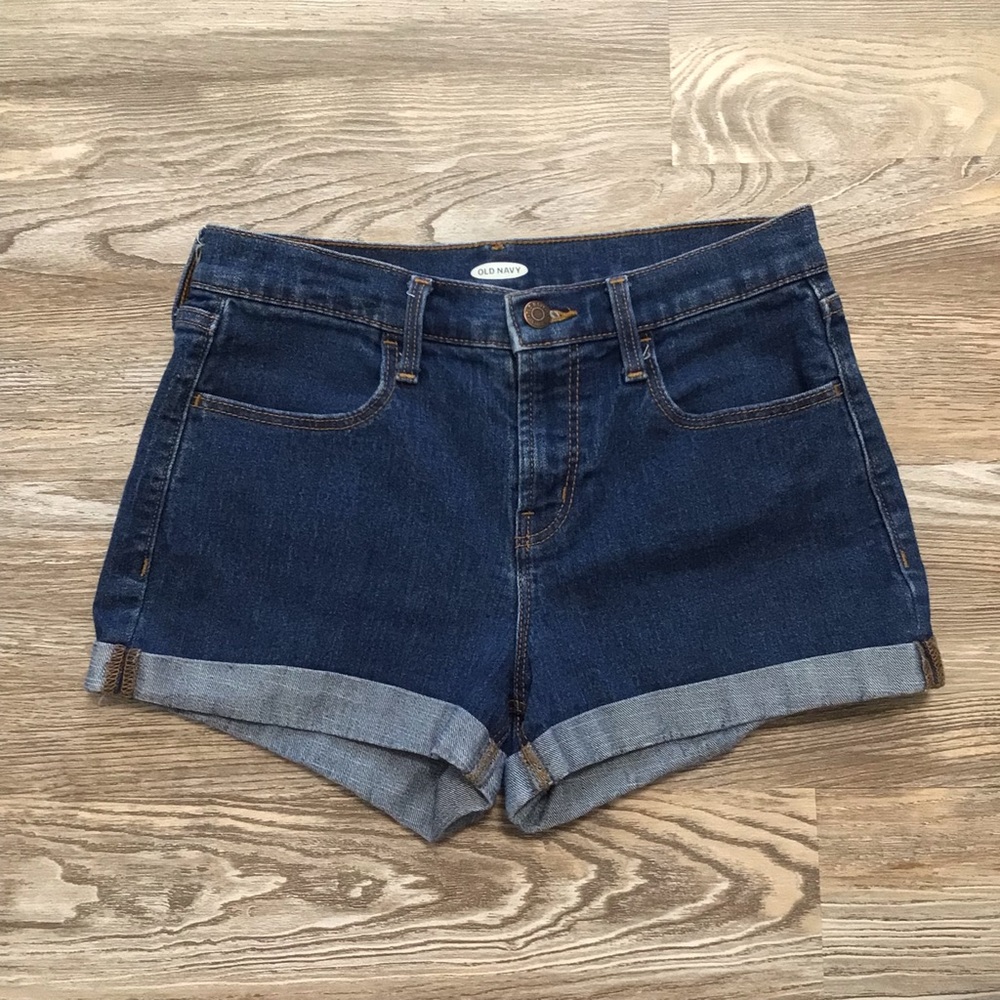 Old Navy Cuffed Mid Rise Medium Wash Jean Shorts 4